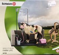 Schleich Farm Life 42104 Waschplatz Pferde komplett OVP Niedersachsen - Braunschweig Vorschau