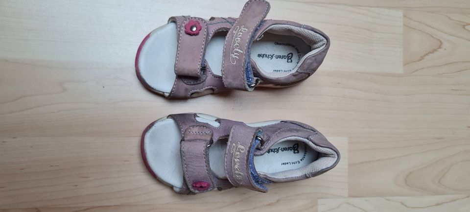 Bären Kinder Sandalen Größe 24 in Meitingen