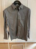 Herren Hemd Größe 43 XL Grau &Grün Ungetragen & Neu weicher Stoff Pankow - Prenzlauer Berg Vorschau