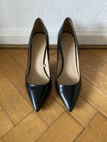 Zara Pumps Nappaleder Leder spitz schwarz Düsseldorf - Oberkassel Vorschau