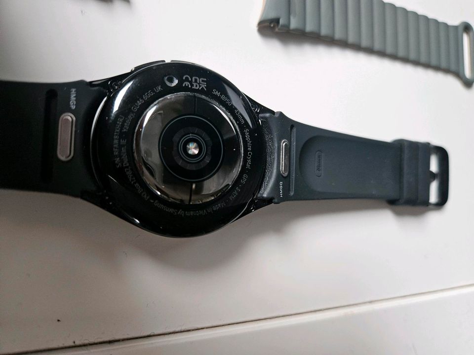 Samsung Galaxy Watch 6 Classic schwarz 43mm in Weinstadt