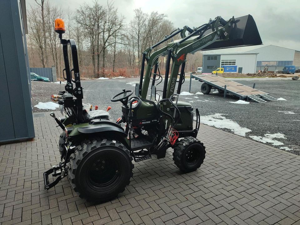 Kleintraktor Startrac 263 Allrad Frontl. 500 Kg Hub. Finanzierung in Auderath