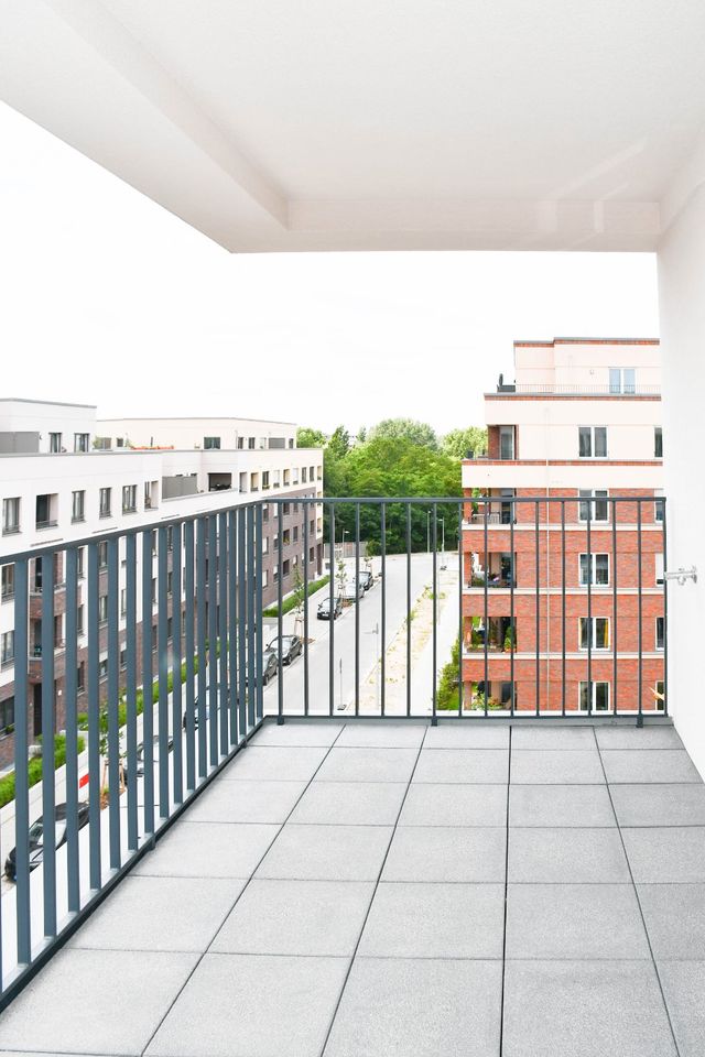 Gehobene 4-Zimmer-Wohnung mit Gartenmitbenutzung in Berlin in Berlin