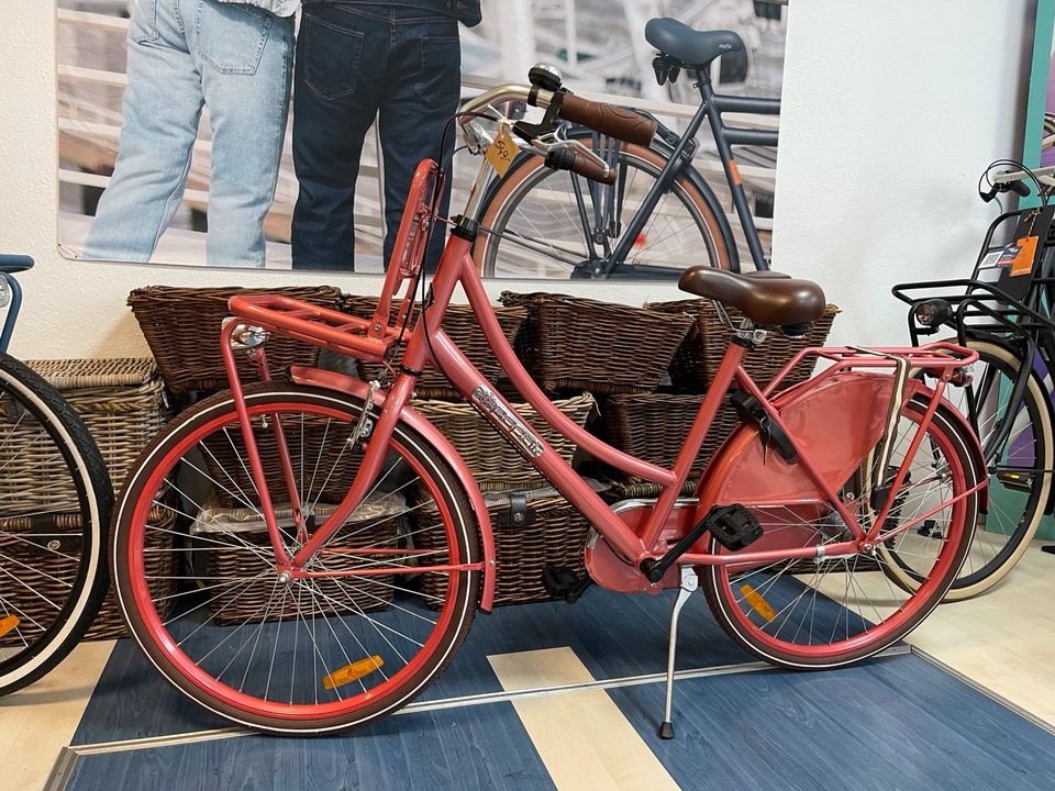 Hollandfahrrad Mädchen Fahrrad Damenfahrrad 26 Zoll in Mönchengladbach