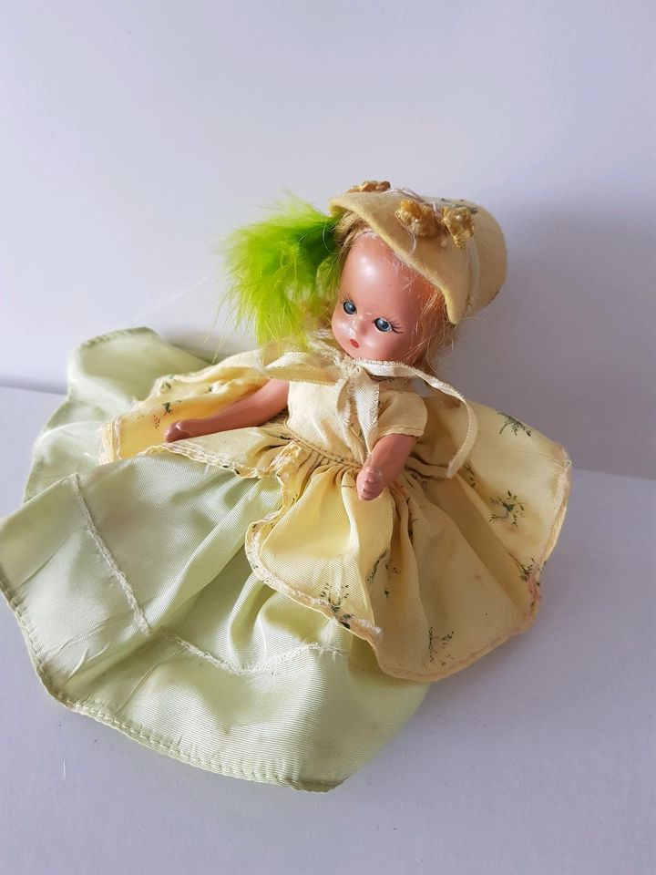 Vintage Puppe Dolls 1960 Jahren original in Esslingen