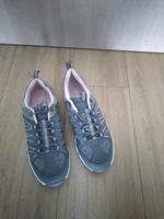 Sneaker, Turnschuhe, Laufschuhe Neu Gr. 38 Bayern - Marklkofen Vorschau