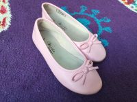 Rosa Ballerinas Festliche Schuhe für Mädchen  Größe 27 Berlin - Neukölln Vorschau