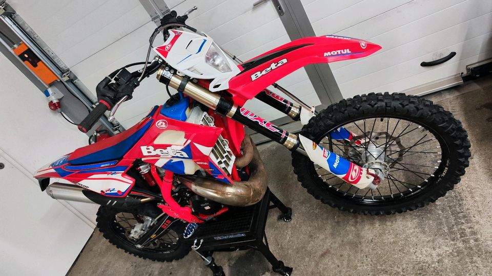 Beta RR300 Racing 2021 (no KTM, Husqvarna, GasGas) in Großschirma