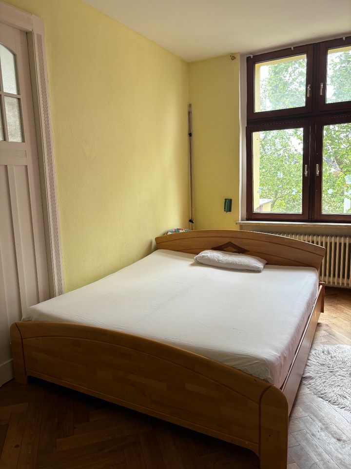 Großes helles Zimmer in Berlin-Charlottenburg in Berlin