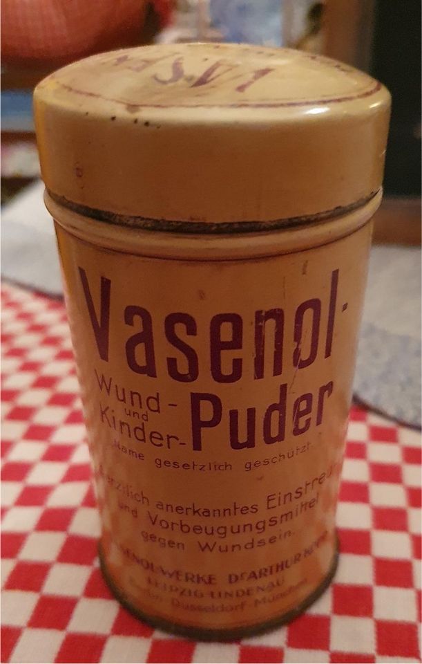 Vasenol-Puder Dose, alt in Hanau