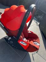 Maxi Cosi, Cybex Cloud z autositz inkl. Base Niedersachsen - Bramsche Vorschau
