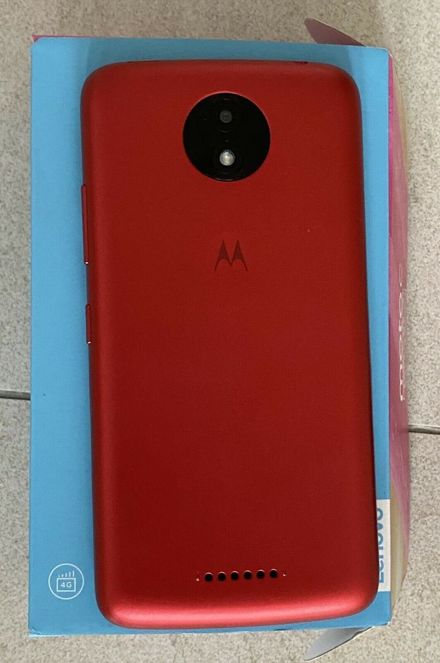 Motorola Moto C Plus rot in Kassel