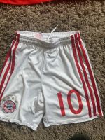 Sporthose weiß rot 140 Berlin - Köpenick Vorschau