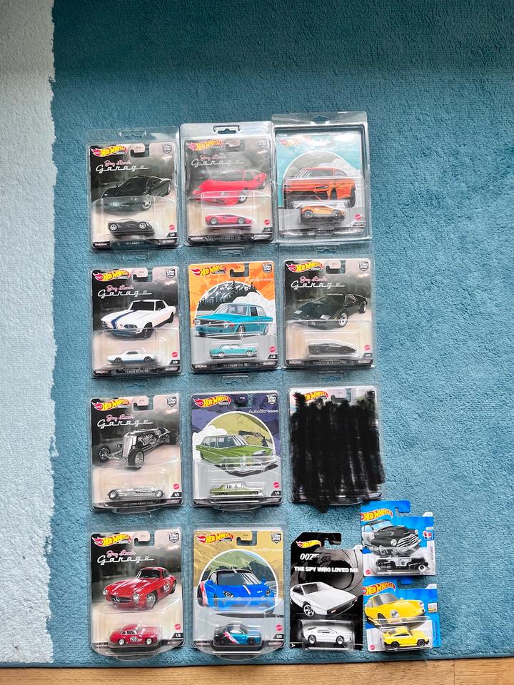 Verschiedene Hot Wheels Chase + Treasure Hunt + Premiums + JamesB in Koblenz