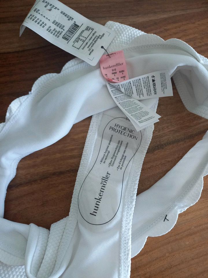 Traumhafter Bikini S/70C, NEU MIT ETIKETTEN in Püttlingen