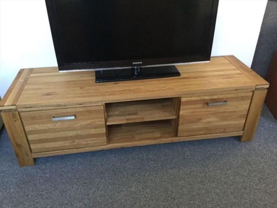 Lowboard Wildeiche3türig  massiv Eiche geölt TV Schrank 175cm NEU in Enger