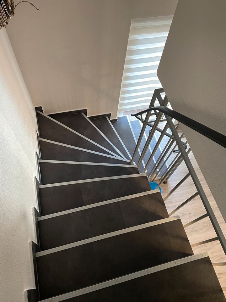 Treppenrenovierung  Treppe Vinyl Laminat in Emsdetten