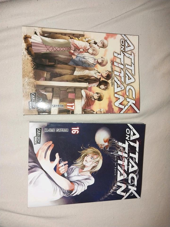 Attack on titan manga 16 und 17 in Amöneburg