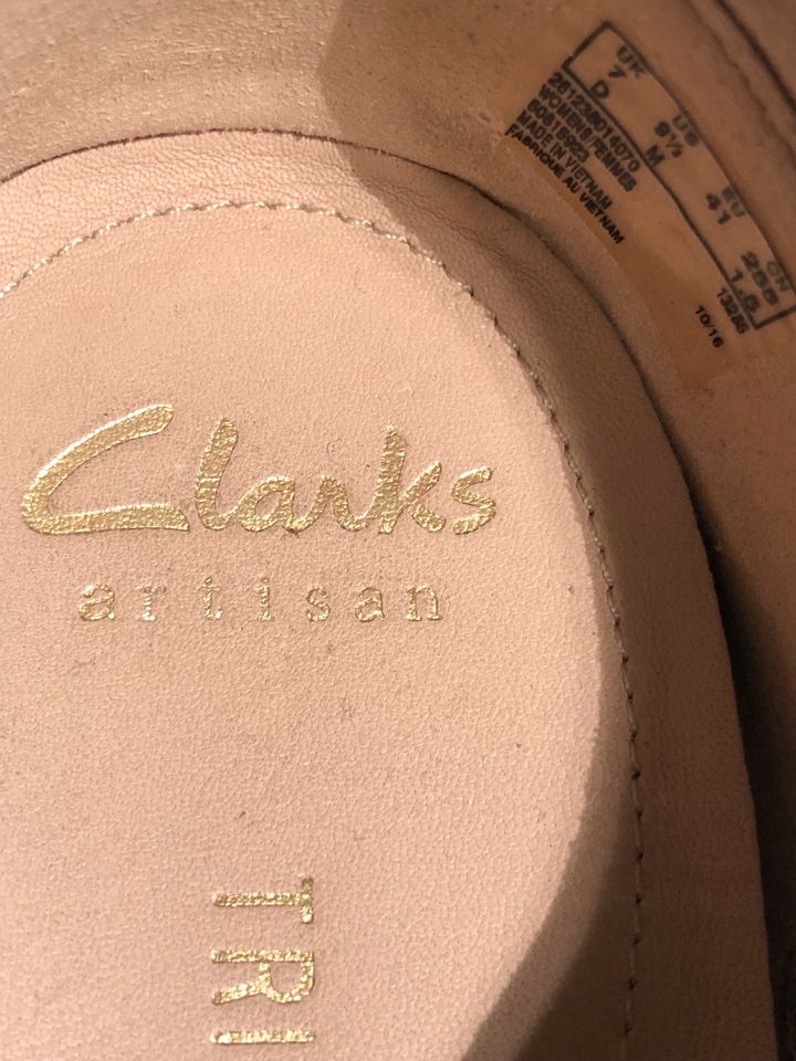 Clarks Artisan Ledersneaker gr.41 NEU Zustand in Köln