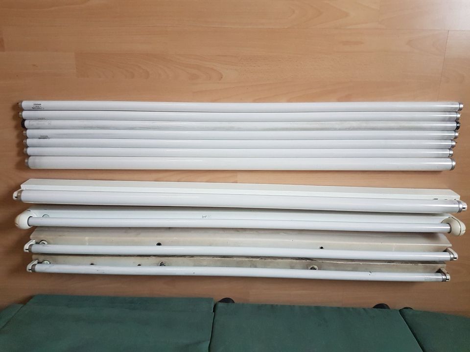 Werkstatt Neonlampen 120cm und 150cm Länge. 1 Euro  pro Stück in Nürtingen