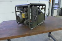 Stromaggregat Stromerzeuger Bundeswehr Bosch 1,2 KW 220/24Volt Bayern - Rieden Vorschau