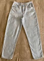 Levi Strauss High Waisted Jeans Gr. W30/L27 München - Schwabing-West Vorschau