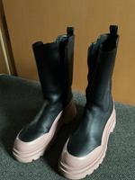 Boots,Stiefel Rosa-schwarz,Stiefel,Kunstleder,gr.40 Nürnberg (Mittelfr) - Aussenstadt-Sued Vorschau