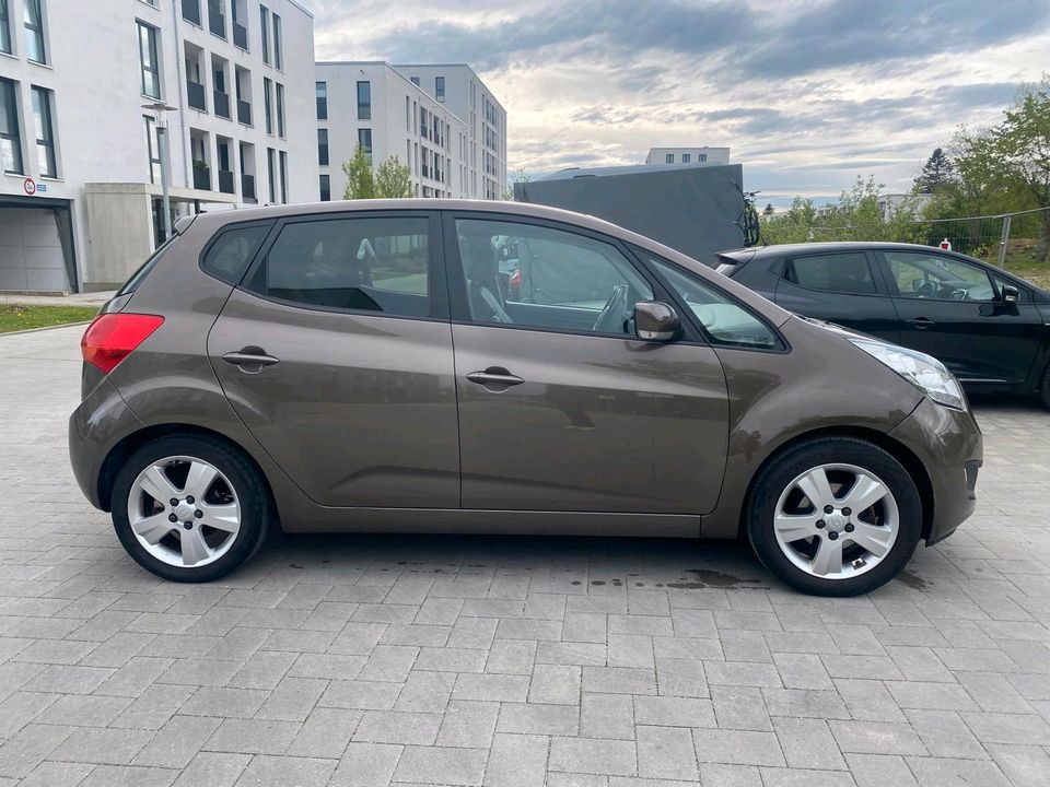 Kia Venga Raumwunder in Übersee