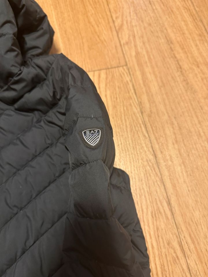 Emporio Armani Jacke in München