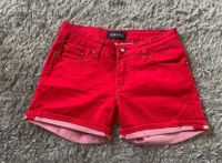 MISS ANNA kurze Shorts rote Jeanshose Hotpants S-M ❤️ Hessen - Lampertheim Vorschau