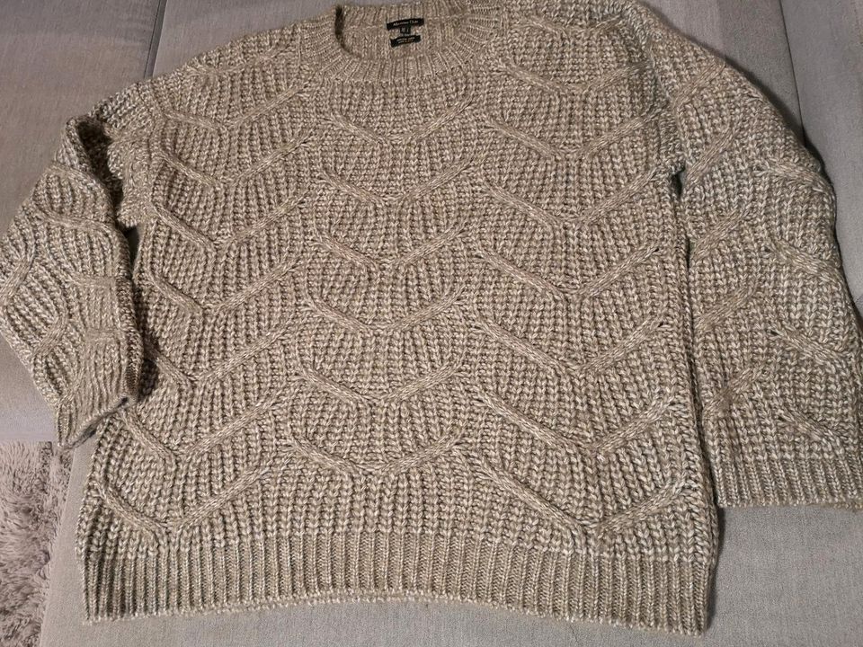 Massimo Dutti Grobstrick-Pullover khaki gr. L in Manching