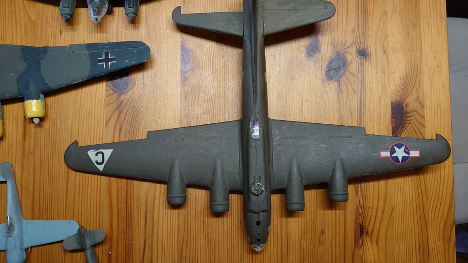 Revell Modell Flugzeug Ansammlung WW2 Diverse Modelle in Osnabrück