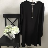 H&M edles Damen Midi Viskose Kleid Gr. 38 40 schwarz Neuwertig Essen - Essen-Borbeck Vorschau