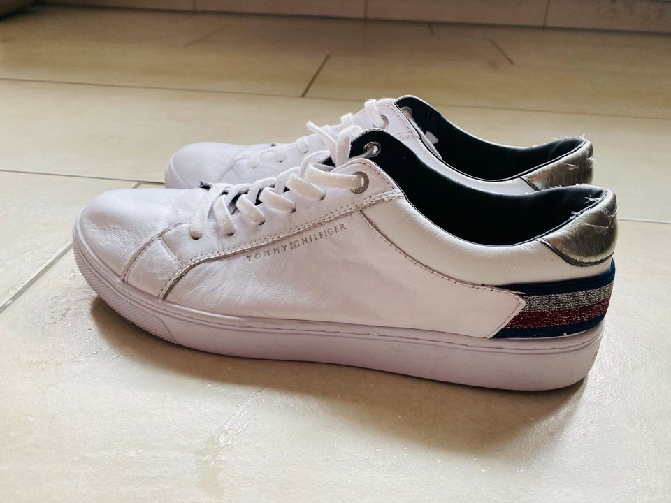 Top Sneakers von Tommy Hilfiger Gr. 42 in Aachen