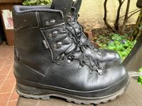 LOWA GoreTex GTX Wander-/Bergschuhe/-stiefel Leder Vibram 44 Hessen - Mörfelden-Walldorf Vorschau