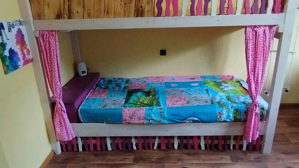 Hochbett Kinderbett Hexenhaus Spielhaus Mädchen Jungen kein Ikea in Dorsten