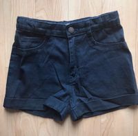 H&M Jeans Short 140 Neuwertig Hessen - Wiesbaden Vorschau