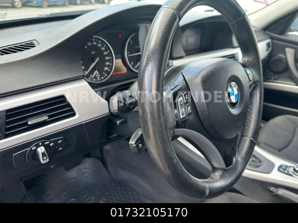 BMW 320 Touring Automatik Panorama Xenon Navi PDC in Coerde