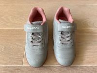 Kangaroos Hallenschuhe / Sportschuhe / Turnschuhe Gr. 31 München - Schwabing-Freimann Vorschau