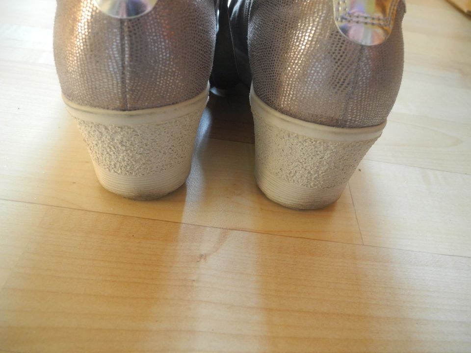 Schuhe von Gabor Comfort in silber Gr. 3,5 H in Velbert