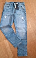 Neu Tommy Hilfiger Jeans Größe 152 (12) Baden-Württemberg - Neuhausen Vorschau