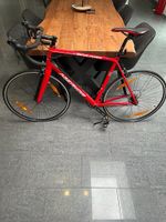 Nagelneues Merida Scultura 100 Fahrrad/ Rennrad/ MountainBike ROT Essen - Rüttenscheid Vorschau