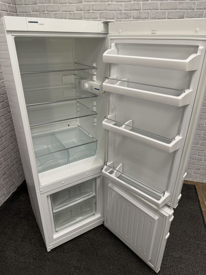 Kühlschrank Liebherr 160cm A+ / 1 Jahr Garantie / Lieferung in Hamburg