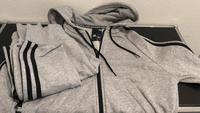 Adidas Jacke und Jogginghose Set in grau/schwarz Baden-Württemberg - Lörrach Vorschau