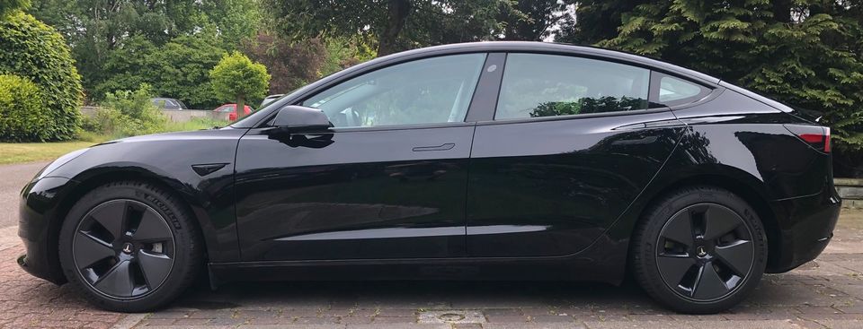 Tesla Model 3 2022 in Sottrum