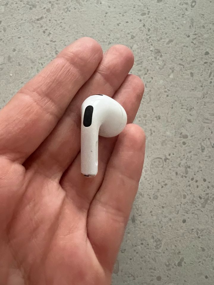 AirPods 3. Generation  Mag Safe 1,5 Jahre alt in Hannover