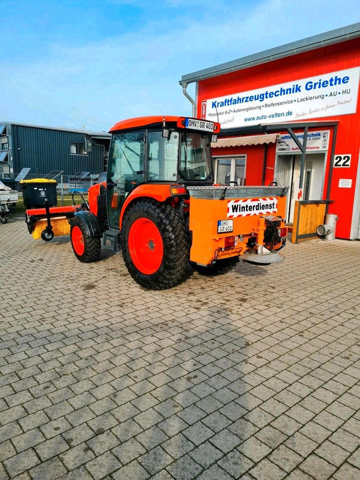 Kubota L1 452 Winterdienst in Velten