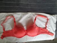 Triumph BH mit Soft-Cups, koralle, 80 F Nordrhein-Westfalen - Mechernich Vorschau