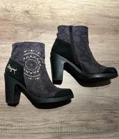Desigual Stiefeletten Hessen - Dieburg Vorschau