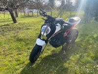 KTM Duke 125 Modelljahr 2020 Baden-Württemberg - Oberndorf am Neckar Vorschau